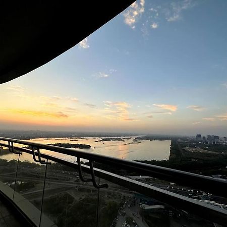 Cloud Stay@41St Floor Нойда Экстерьер фото
