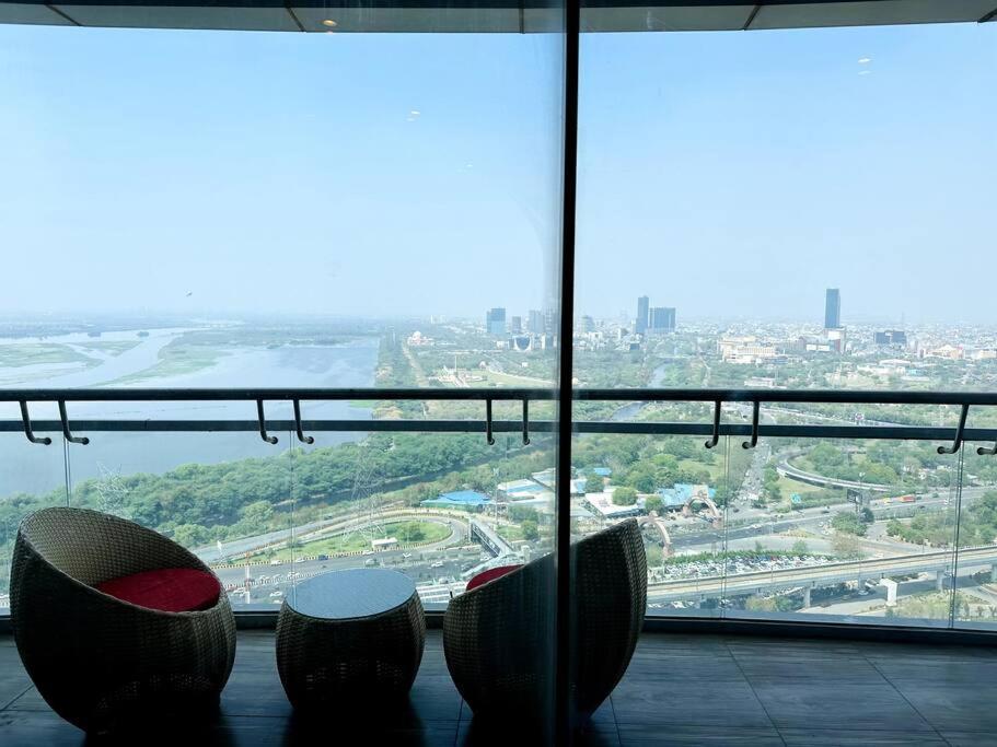 Cloud Stay@41St Floor Нойда Экстерьер фото